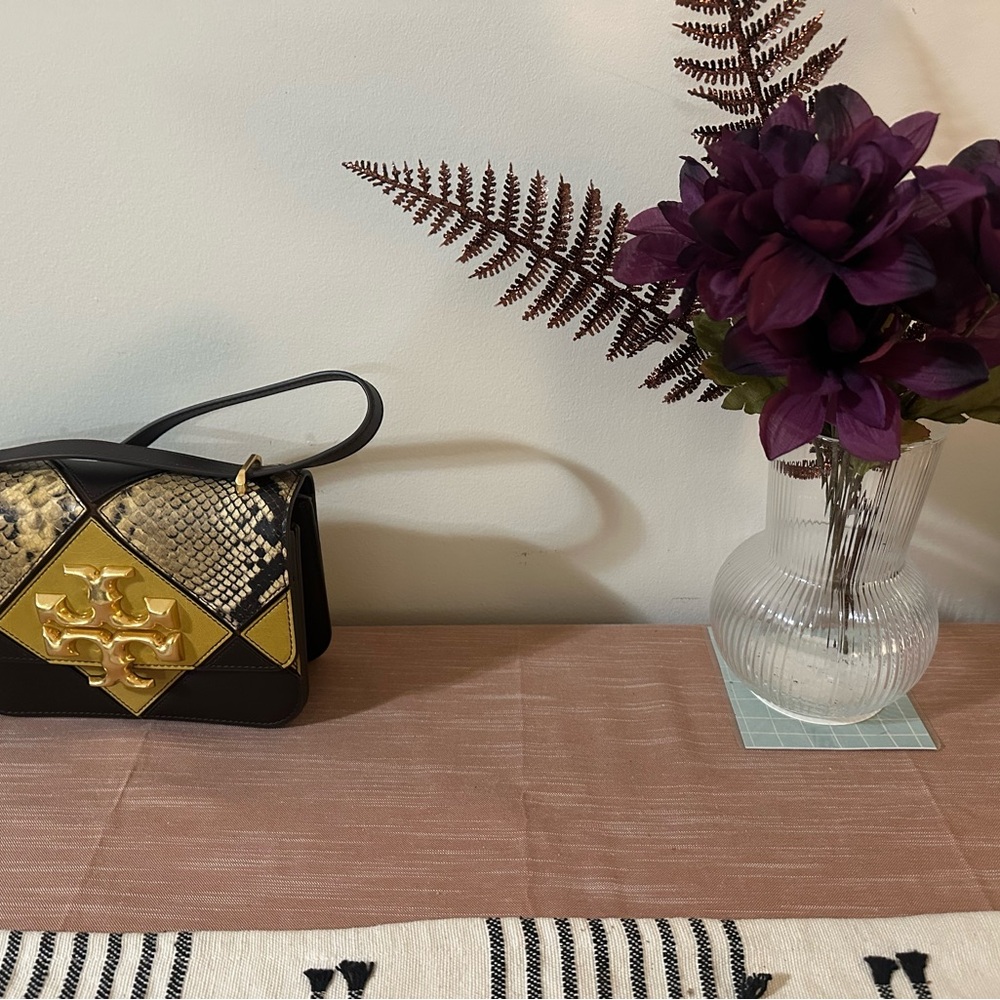 Tory Burch Eleanor Exotic Diamond quilt small convertible Bag - Picture 6 of 8